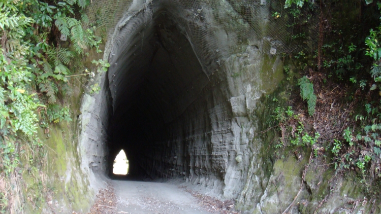 Kiwi Road Tunnel.